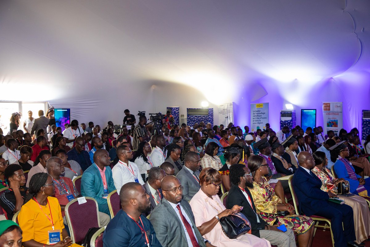 cilt_ci's tweet photo. A ne pas manquer - Le salon de la supply chain 2025
Du 12 au 14 juin 2025 à Abidjan-Côte d'Ivoire

Mais avant, faisons un Flash Back sur la 1ere édition du Salon de la Supply Chain 2023 !

#SupplyChain #CILT #SalonSupplyChain #Logistique #Transport #CILTCI #CôteDIvoire https://t.co/japs6nPFZt