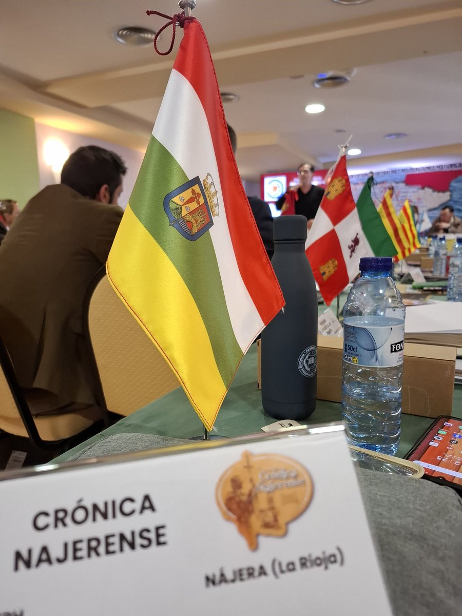 nmro50dp's tweet photo. En #XinzoDeLimia #galicia en la asamblea General de @aefrh_  #aefrh con la @CronicaNajerens #historia #aacn #cronicanajerense https://t.co/5xCCC6v5hd