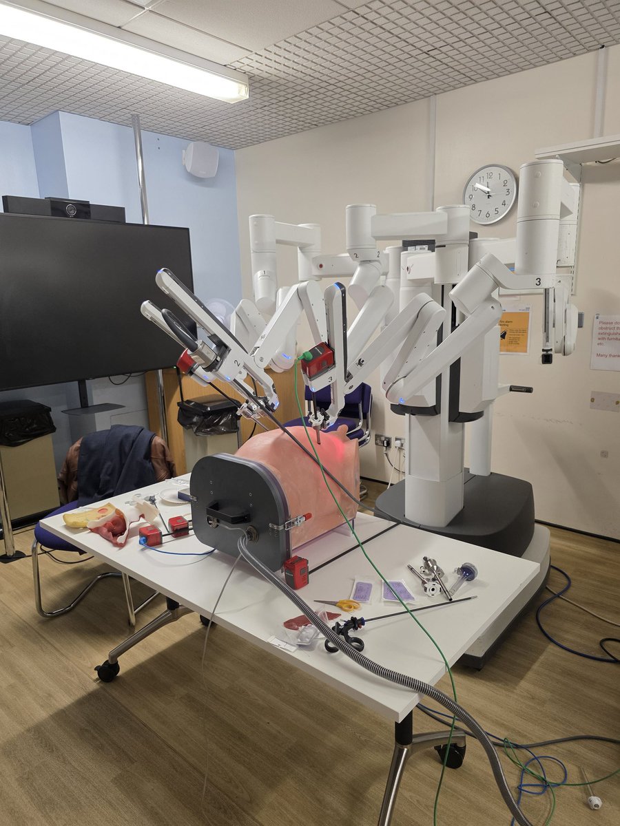 Sanad Saad (@thetwocfather) on Twitter photo Ureteric reimplant masterclass <a href="/sonnyurol/">Arun Sahai</a> <a href="/benchallacombe/">Ben Challacombe</a> <a href="/BSoT_UK/">BSoT</a> <a href="/IntuitiveSurg/">Intuitive</a> <a href="/IMRASurgical/">IMRA Surgical - also on Bluesky</a> <a href="/GuysUrology/">Guy's Urology News</a> Ureteric reimplant masterclass <a href="/sonnyurol/">Arun Sahai</a> <a href="/benchallacombe/">Ben Challacombe</a> <a href="/BSoT_UK/">BSoT</a> <a href="/IntuitiveSurg/">Intuitive</a> <a href="/IMRASurgical/">IMRA Surgical - also on Bluesky</a> <a href="/GuysUrology/">Guy's Urology News</a>