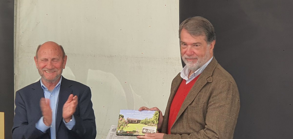 Demografía (CSIC) (@demografia_csic) on Twitter photo Hoy estamos en la VII Edición del Premio Anual del Centro de Interpretación del Paludismo. <a href="/paludismolosar/">𝑪.𝑰.𝑷𝒂𝒍𝒖𝒅𝒊𝒔𝒎𝒐𝓛𝓸𝓼𝓪𝓻𝓓𝓮𝓛𝓪𝓥𝓮𝓻𝓪</a> <a href="/losardelavera/">Losar de la Vera</a>
Donde se ha reconocido el trabajo del Dr. José Antonio Nájera <a href="/WHO/">World Health Organization (WHO)</a> y se ha prrmiado al Dr. Pedro Alonso <a href="/PAlonsoMalaria/">Pedro L. Alonso</a> <a href="/ISGLOBALorg/">ISGlobal</a>
#malaria #paludismo Hoy estamos en la VII Edición del Premio Anual del Centro de Interpretación del Paludismo. <a href="/paludismolosar/">𝑪.𝑰.𝑷𝒂𝒍𝒖𝒅𝒊𝒔𝒎𝒐𝓛𝓸𝓼𝓪𝓻𝓓𝓮𝓛𝓪𝓥𝓮𝓻𝓪</a> <a href="/losardelavera/">Losar de la Vera</a>
Donde se ha reconocido el trabajo del Dr. José Antonio Nájera <a href="/WHO/">World Health Organization (WHO)</a> y se ha prrmiado al Dr. Pedro Alonso <a href="/PAlonsoMalaria/">Pedro L. Alonso</a> <a href="/ISGLOBALorg/">ISGlobal</a>
#malaria #paludismo