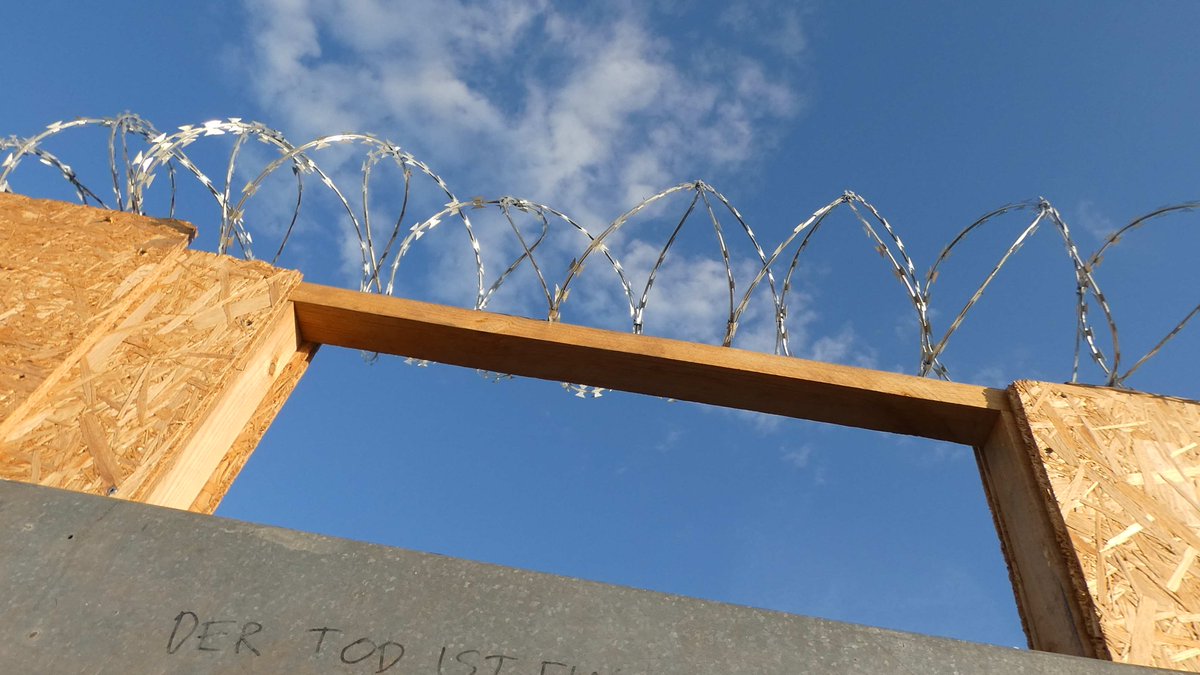 CMlerBerlin's tweet image. Der #Mauerweg berührt die bekanntesten Erinnerungsorte an die Mauer.

@kaiwegner Wer oder was will #Berlin?