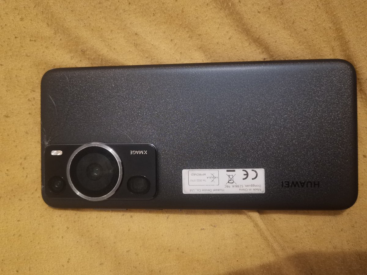 For sale P60. Hauwei R5800