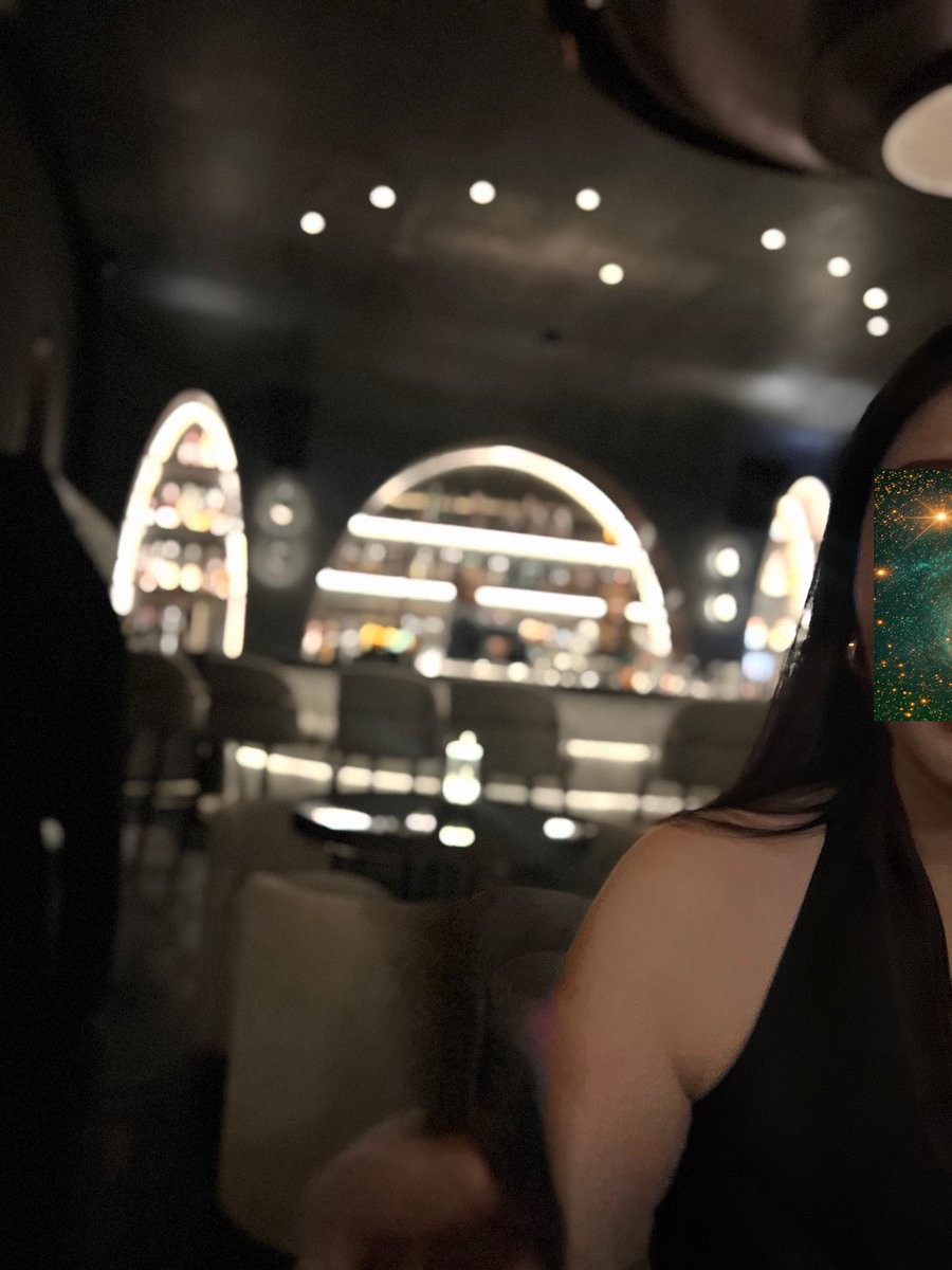 ไปกับคู่แท้นักดื่มมา ขวดแรกเทเบาๆ ขวดสองเททิ้ง โอ้ยยย ม่วนจอยสุด