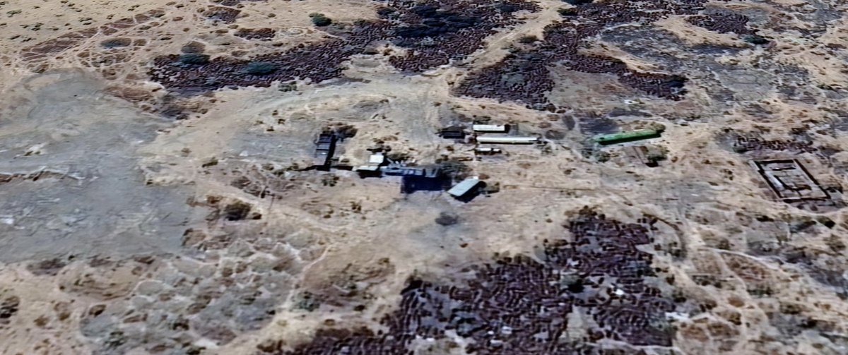 A massive Fire has been visible on satellite images since yesterday, May 9, 2025, Near El Geneina Airport in West #Darfur. Our correspondents from El Geneina reported that spoiled #petroleum products were burned by state authorities.