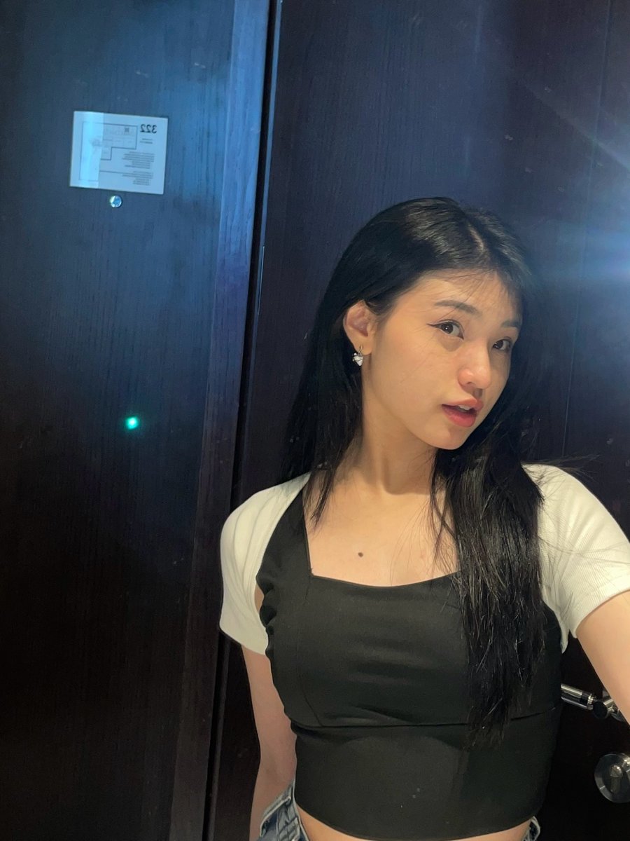 Y_CynthiaJKT48's tweet photo. SAMARINDA SEE U SOONNN! 🥰 https://t.co/XUCqz4fENs