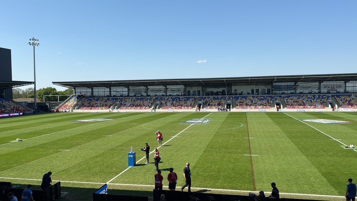 5 minutes from Kick Off! #ALAW