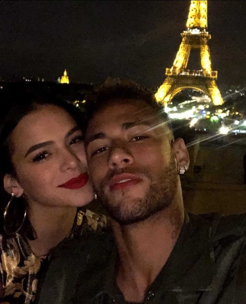 assia🪭 tweet media