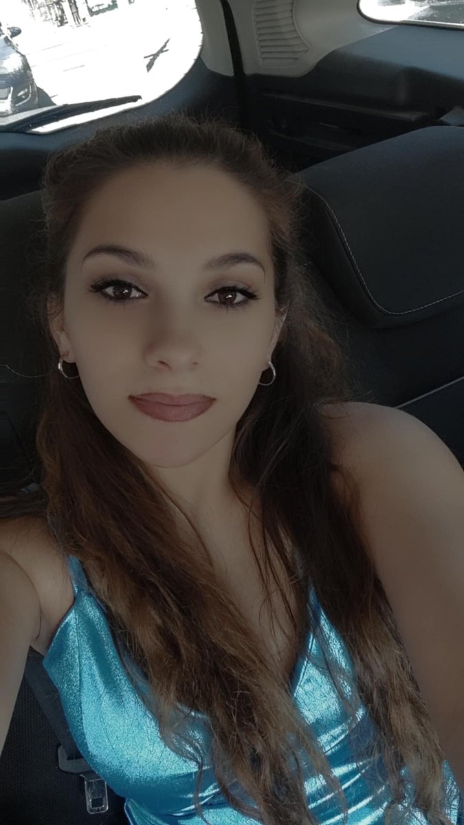 LenkaLenicka24's tweet photo. Chceš ji vidět a ochutnát 😘chutná jak cukrová vata ❤️❤️♥️😉 https://t.co/vEyz29RuoZ