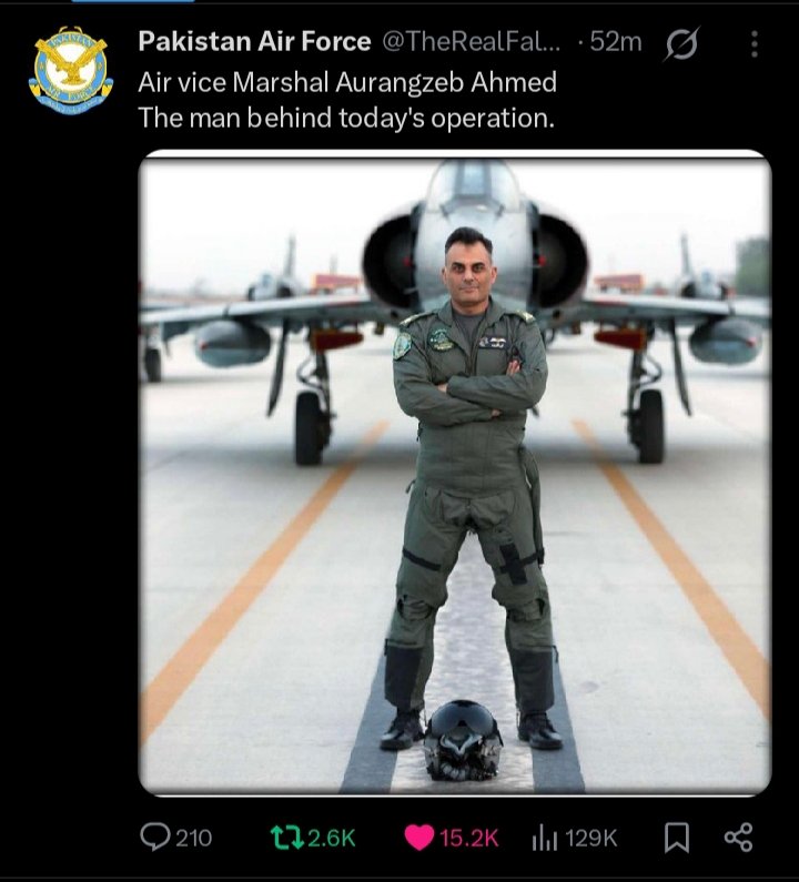 FaizyyyyyX's tweet photo. Peechley 300 saal sy India waley aik Aurangzaib sy tang thy aur ab agly 300 saal iss Aurangzaib sy tang rahein gyein https://t.co/jjLVDzbKk0