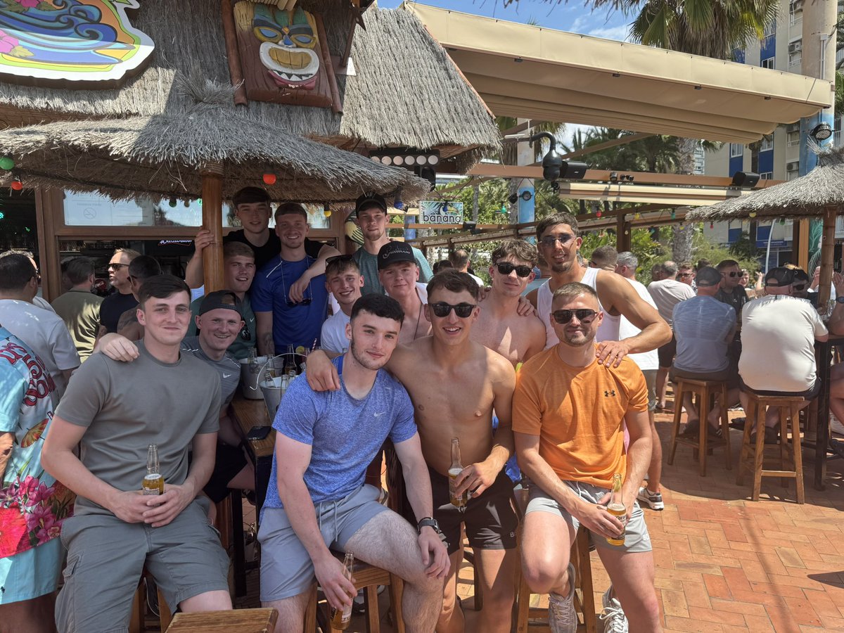 Atherton Laburnum Rovers F(CC) (@athertonlrfc) on Twitter photo Benidorm (A) ๐ช๐ธ 
Have a great weekend lads ๐ ๐ ๐ Benidorm (A) ๐ช๐ธ 
Have a great weekend lads ๐ ๐ ๐