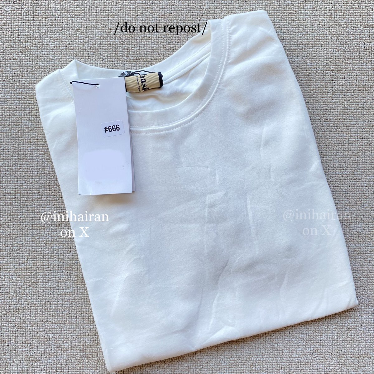 inihairan's tweet photo. SETUJU BGTT INI KAOS BASIC DI SHOPEE MIRIP SAMA UNI*** 😭🙏🏻

asli bahannya TEBEL LEMBUT mana harganya under 100ribu ⤵️ https://t.co/Zo0E6UPbRU