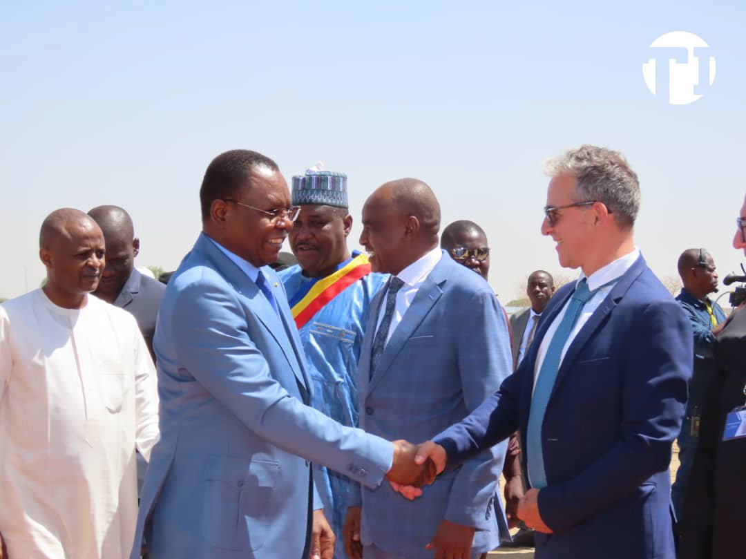 tchadinfos's tweet photo. Le Premier ministre Allah-Maye Halina a présidé, ce samedi 10 mai 2025, la cérémonie de pose de la première pierre pour la construction de la centrale solaire de #Gassi, #Lamadji et #Klessoum. Ce projet s'inscrit dans le cadre des initiatives visant à renforcer et à étendre le réseau électrique de #NDjaména, contribuant ainsi à une meilleure accessibilité à l'énergie pour la population.#Tchad 🇷🇴