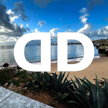 dreamdaze's tweet photo. So I had some time this morning. Had some fun with a new live mix jam session. 

https://t.co/m5ctHgrMbs 

#MicroHouse #LiveMix #DJSet #Dreamdaze #ElectronicMusic #MinimalHouse #UndergroundSounds #NowPlaying #NewMusic #Cascais #PortugalBeats #DeepVibes #GrooveSession https://t.co/7Lp6u9QLsE