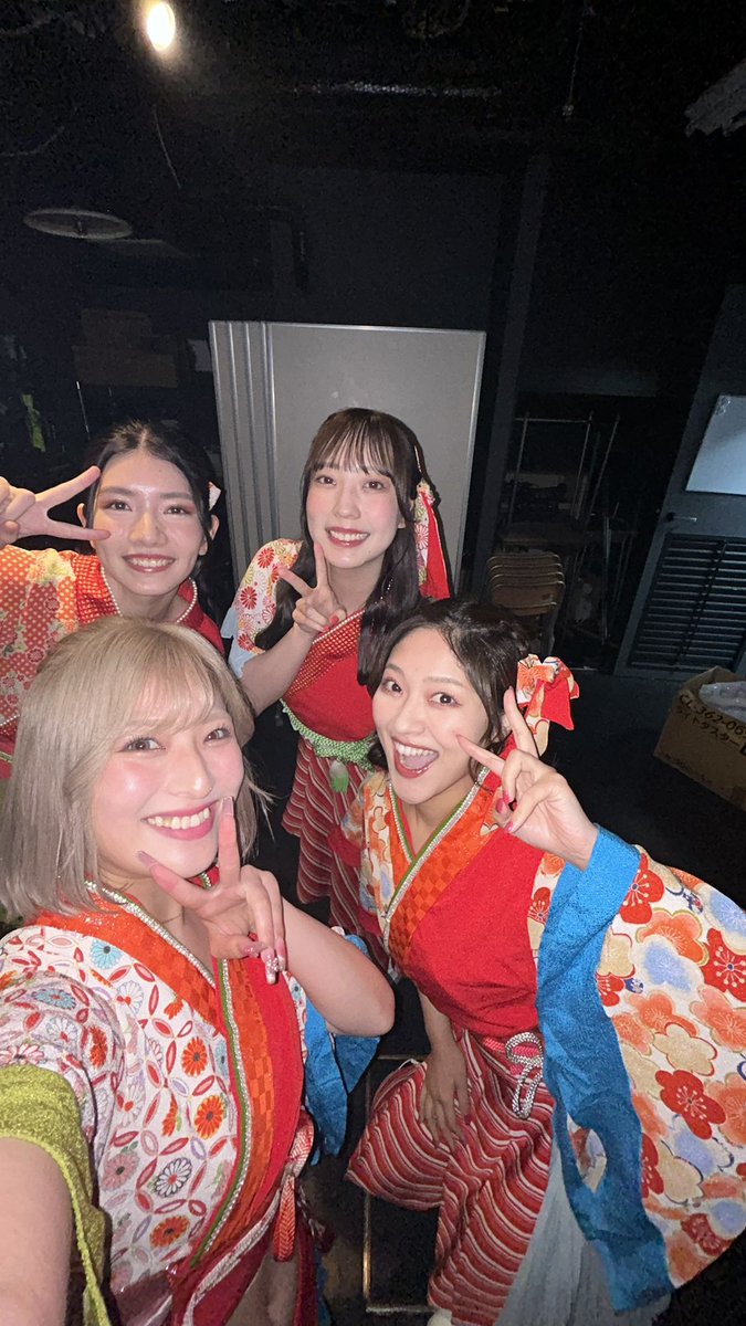 nanadayoon1026's tweet photo. BMシアター「桜花爛漫〜再〜」！！
ありがとうございました！！！
楽しかったーー😮‍💨🩷7年ぶりに、やり切れた！！！はず！！！！
やっぱりステージの上は素敵な景色でした！！！みんなありがとう🥰 https://t.co/U2aBRpw7Fb
