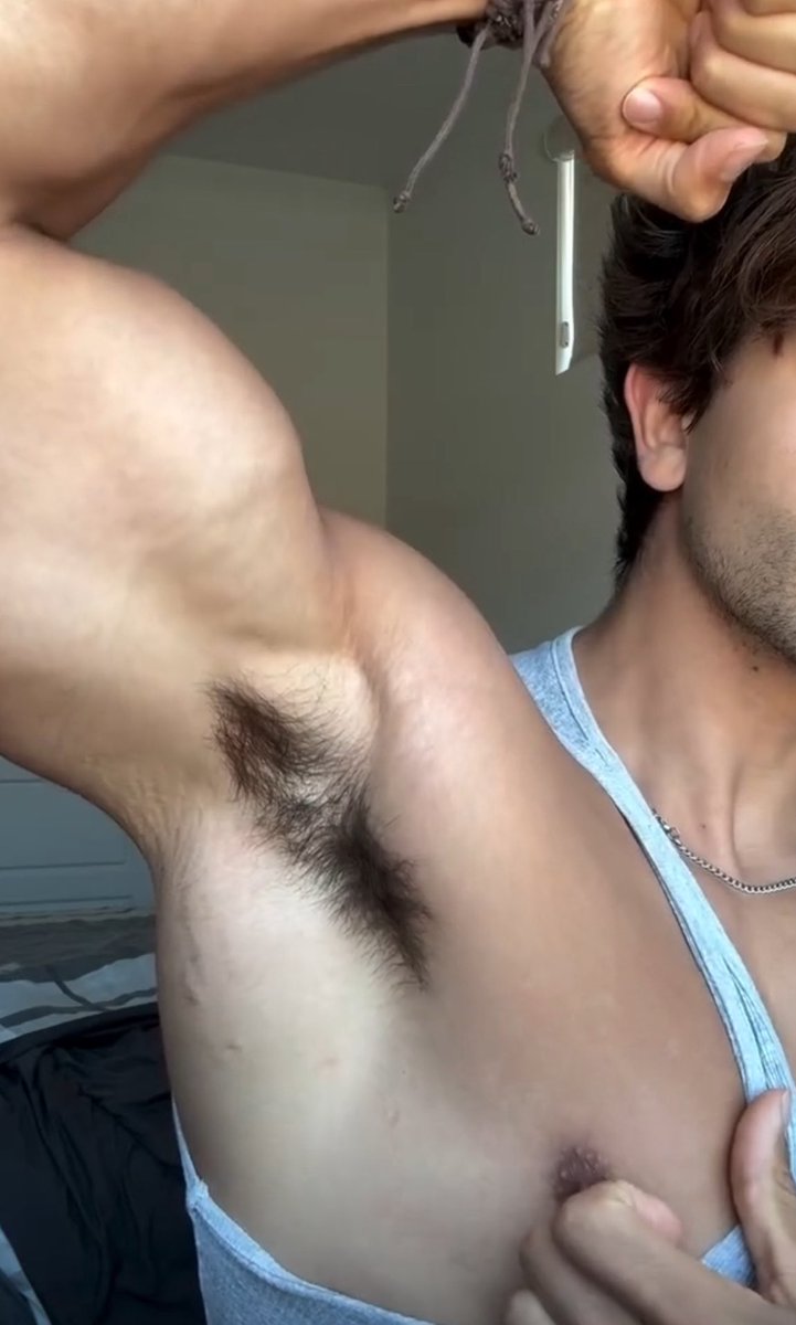 armpitgalore's tweet photo. Lick and sniff those pits!
(Picture CTTO)
#armpit #axilla #underarm #sovaco #kilikili #pits #malearmpit #fetish #hairyarmpits #maschalagnia #pheromones #sweatypits https://t.co/JBaJVyV7Nw