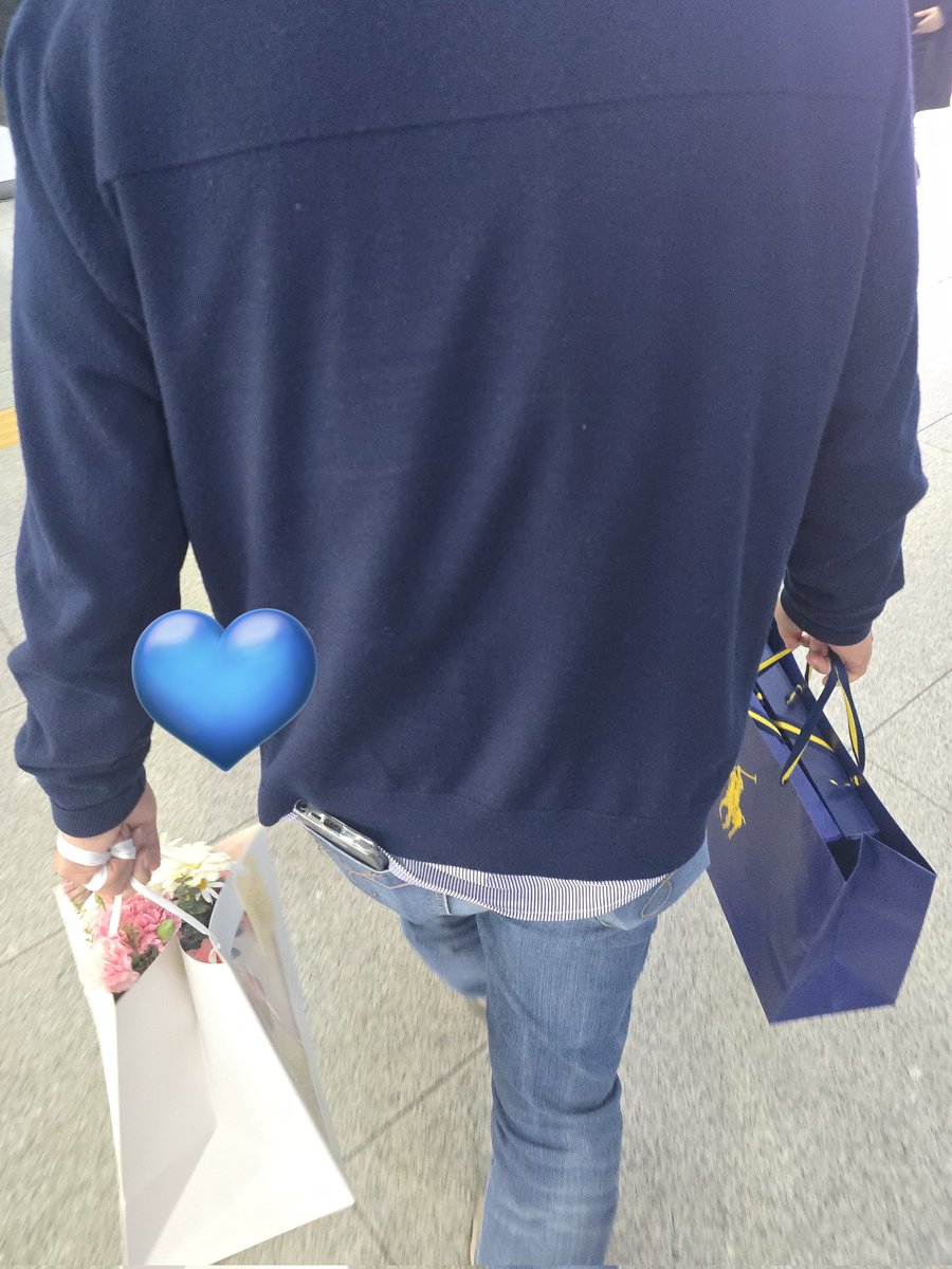💙 tweet media
