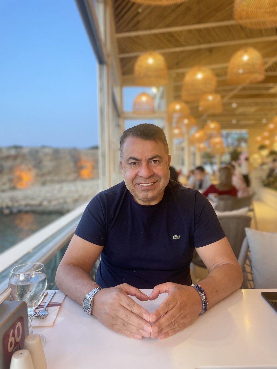 “İşbirliği hayatın özüdür. Poleni yaymak için rüzgâr, arılar ve çiçekler birlikte çalışır.” Amit Ray

Şirkette başarı denilen kavram, paydaşların ortak bir yön ve hedefleri üzerinde anlaşabilmesi ve bu yöne birlikte yürüyebilmesidir. Şirkette başarı ortak bir kanaattir.