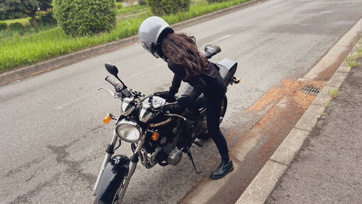 せっかくなのでXらしい投稿も💕

名前：秋（しゅう）
身長：166cm
好き：猫🐈バイク🏍️
バイク：zephyr χ
行ってみたい場所：琵琶湖、北海道
主な生息地：YouTube

#バイク乗りとして軽く自己紹介