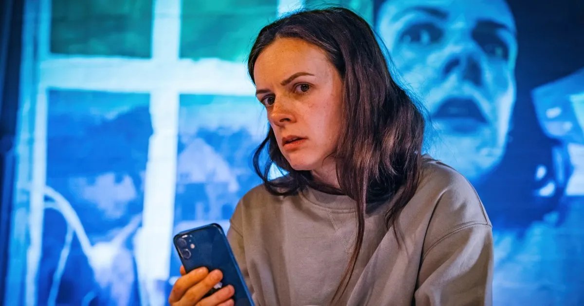 @LondonTheatre1 🦄 (@londontheatre1) on Twitter photo Overshare - <a href="/GreenwichTheatr/">Greenwich Theatre</a> "An exploration of family and relationship dynamics was perhaps the most intriguing aspect of this unique and thoughtful play."
<a href="/comaweng/">Chris Omaweng</a> londontheatre1.com/reviews/oversh… Overshare - <a href="/GreenwichTheatr/">Greenwich Theatre</a> "An exploration of family and relationship dynamics was perhaps the most intriguing aspect of this unique and thoughtful play."
<a href="/comaweng/">Chris Omaweng</a> londontheatre1.com/reviews/oversh…