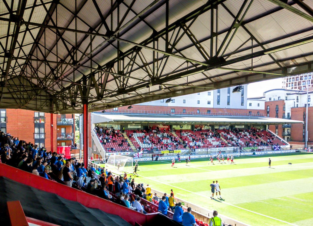 Unchartered Streets (@unchartereds) on Twitter photo Last time I sat in the East Stand we were playing Nottingham Forest. I’m not sure I like it. The Away End is very close. If I stretched out my hand, I reckon I could almost touch someone from Stockport. I’m not going to try it. #lofc #leytonorient Last time I sat in the East Stand we were playing Nottingham Forest. I’m not sure I like it. The Away End is very close. If I stretched out my hand, I reckon I could almost touch someone from Stockport. I’m not going to try it. #lofc #leytonorient