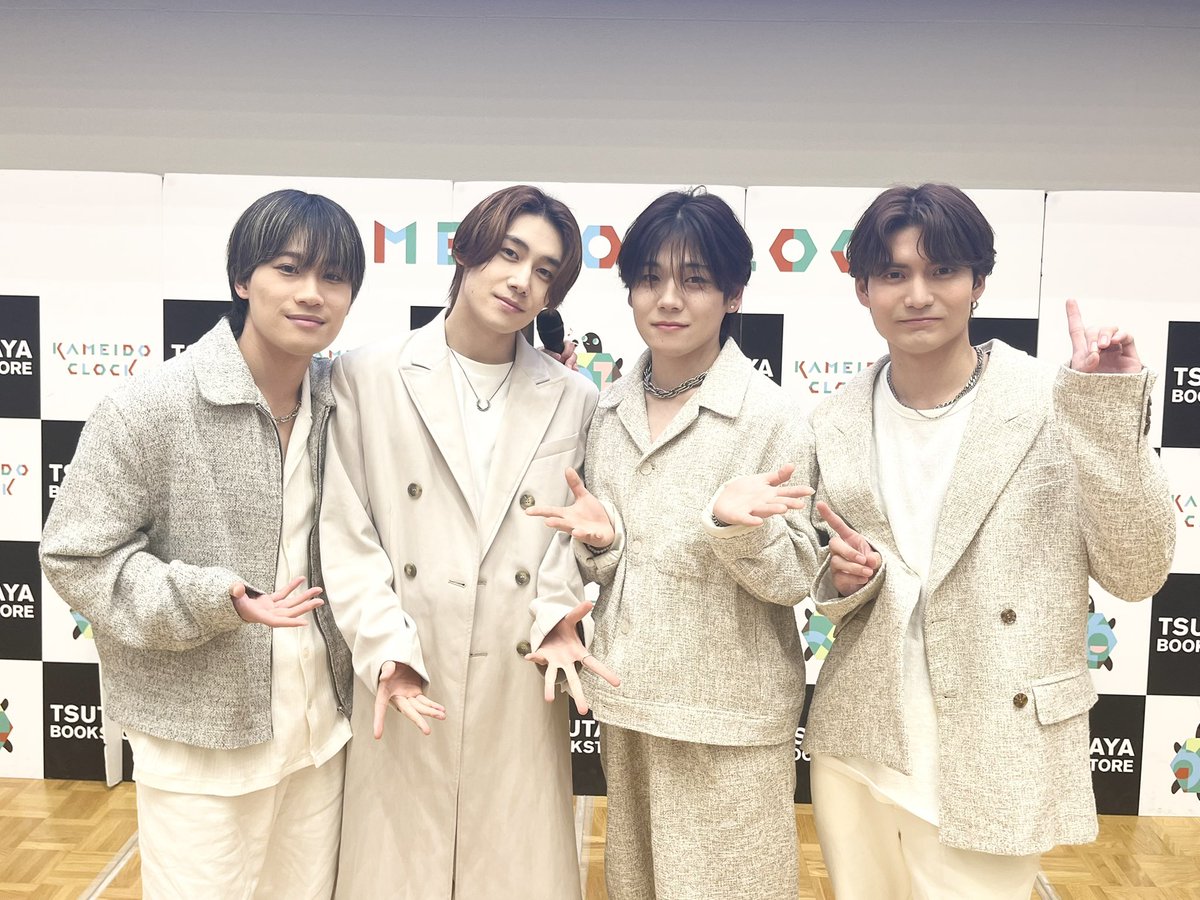 TBS2137's tweet photo. 本日は

 #1HUNDRED_TRAINEE
の皆様✨

ミニライブ＆特典会を開催させていただきました🎉

キレキレのダンスパフォーマンスに素敵な歌声、最高でした🎶

記念撮影📸
また、お待ちしております🙇‍♂️

#ワントレ
#カメイドクロック
#TSUTAYA https://t.co/FFwOCnwX9V