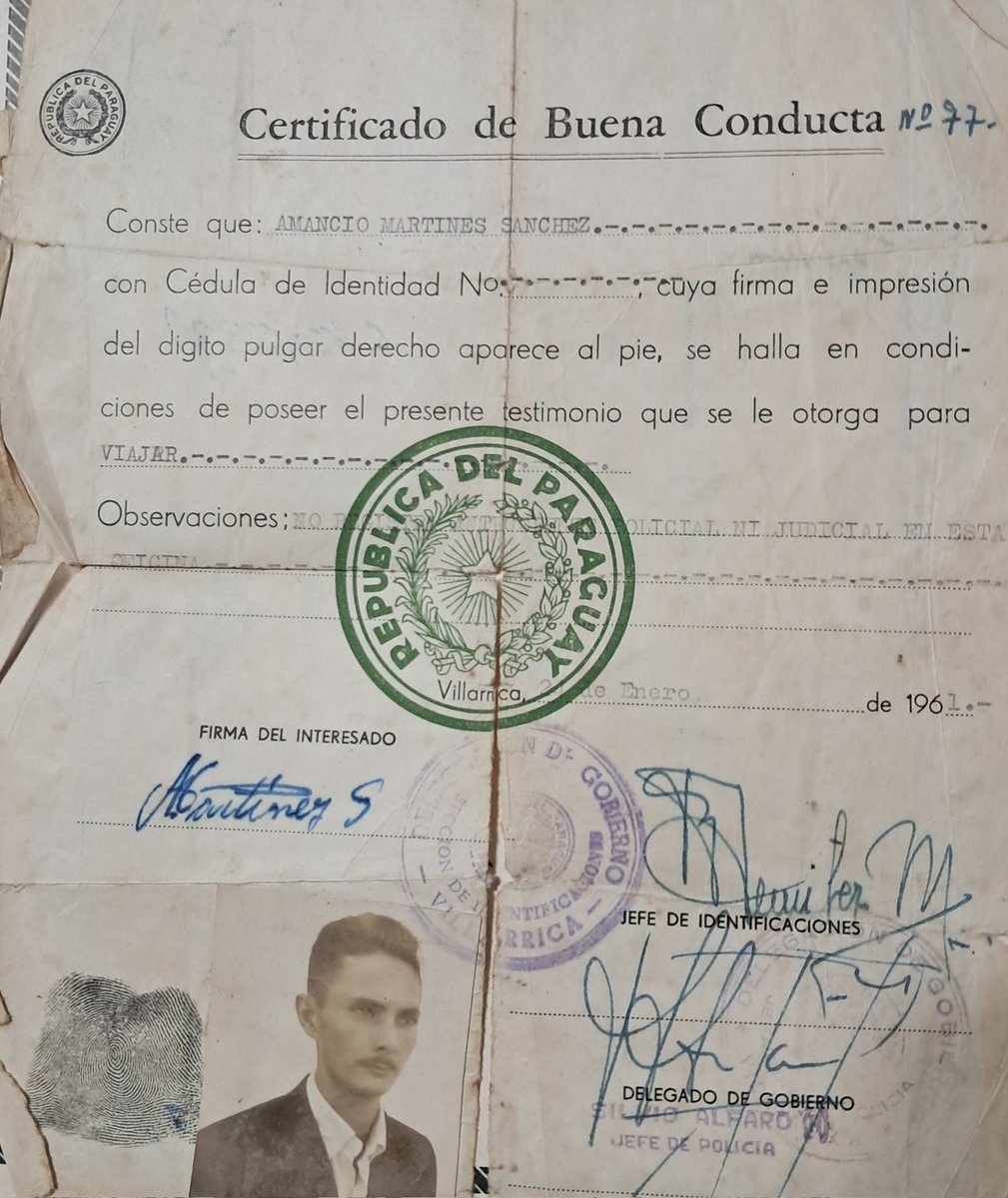 cesar020's tweet photo. VILLARRICA. Silvio Alfaro, jefe de Policía de la Delegación de Gobierno del Guairá y Caazapá, otorgó este certificado a mi padre en enero de 1961. Mi padre tenía 28 años. https://t.co/0MudiS3mtc