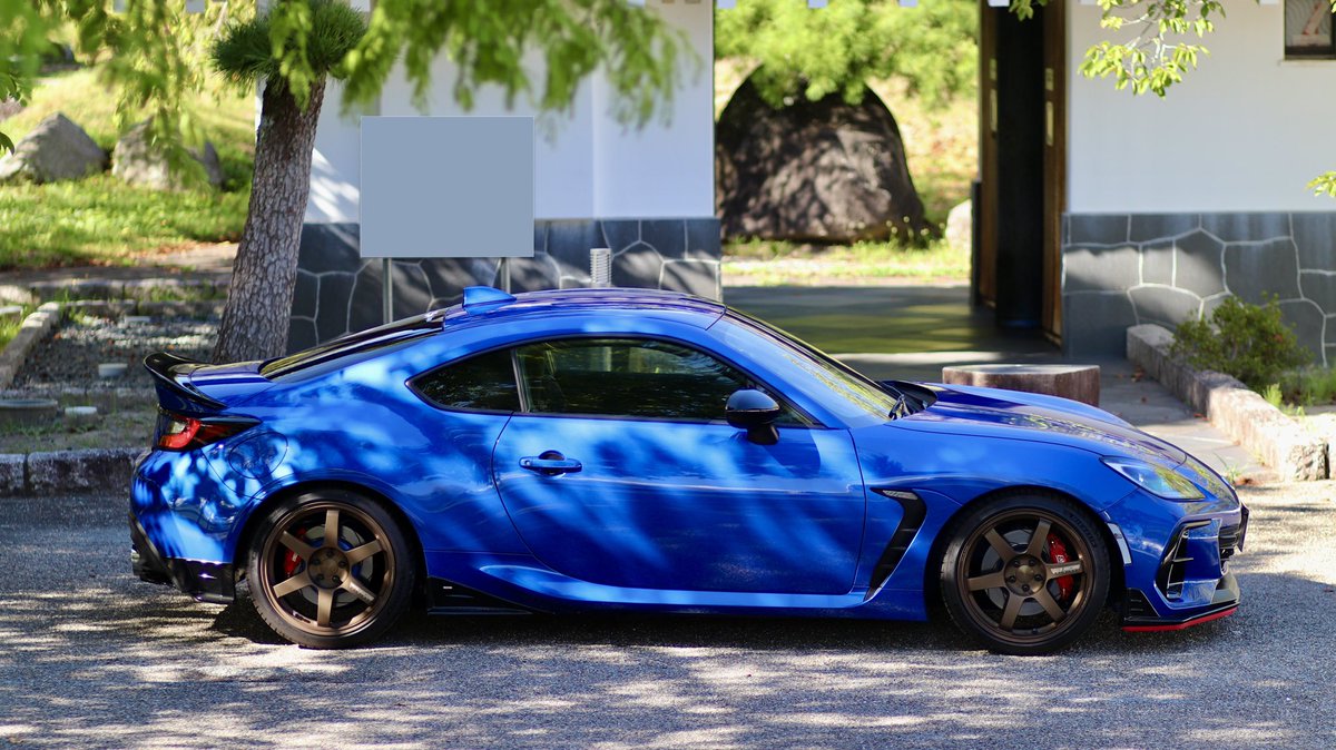 みんなのZD8見せて 200台限定の内装の青いBRZに乗ってます🥰