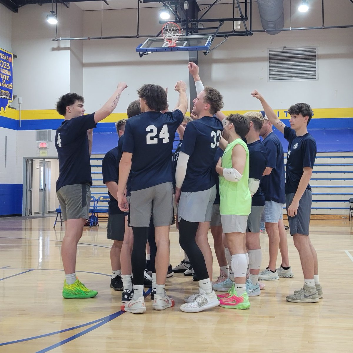 Coach Krull (@bellmontvb) on Twitter photo Your Bellmont Braves defeated Blackhawk Christian Friday night in volleyball action: 22-25, 25-15, 25-16, 25-18. We head into Sectionals next week, vs Wayne on 5/14, 5:30 pm at South Side HS. #BHSquad <a href="/BellmontAD/">Aaron Baker</a> Your Bellmont Braves defeated Blackhawk Christian Friday night in volleyball action: 22-25, 25-15, 25-16, 25-18. We head into Sectionals next week, vs Wayne on 5/14, 5:30 pm at South Side HS. #BHSquad <a href="/BellmontAD/">Aaron Baker</a>