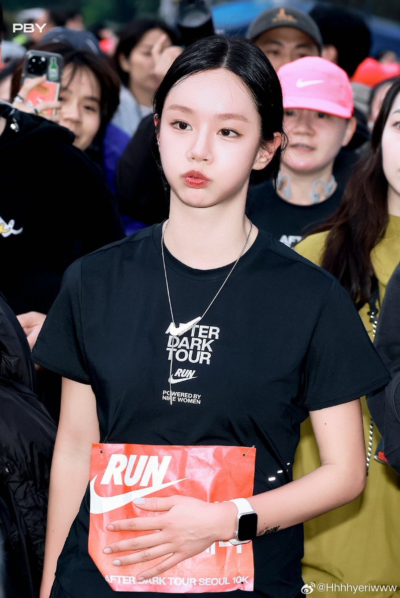 yves tweet media