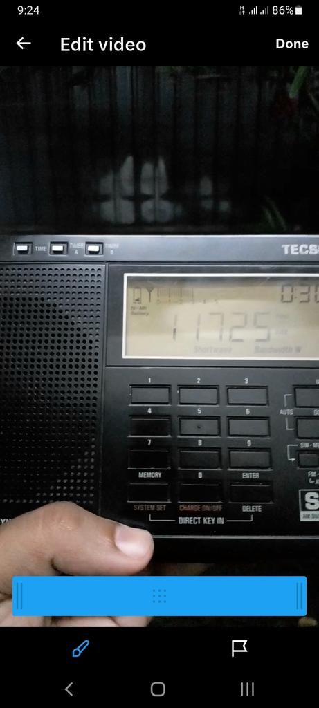 Happy to assist  Adrian test out the frequency change  at <a href="/RNZPacific/">RNZ Pacific</a> <a href="/radionz/">RNZ</a> for the #shortwave transmission in the #pacific all the way from #papuanewguinea