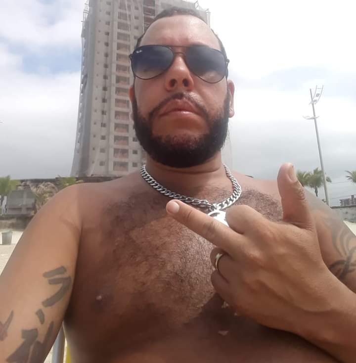 Oliver brutao tweet media