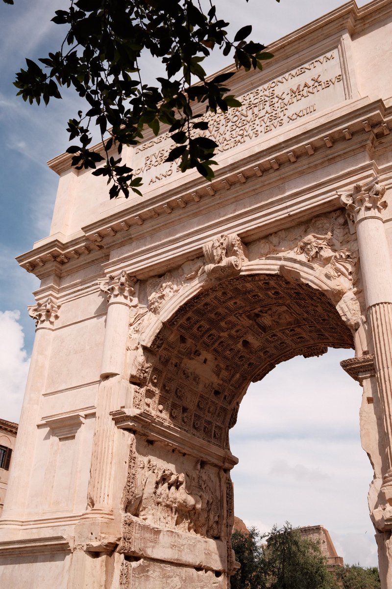 Lucy Street tweet media