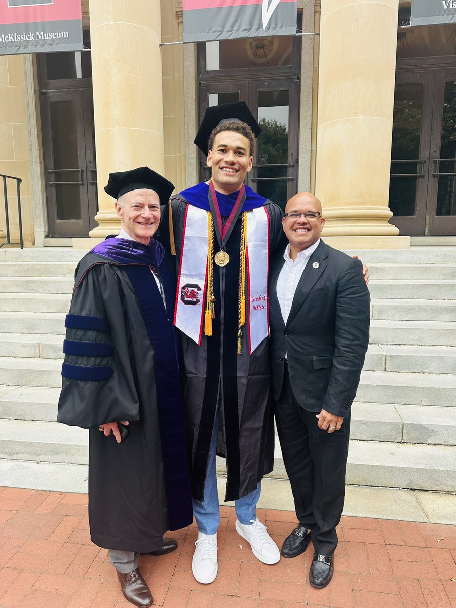Chris Leevy Johnson (@chrisleevy) on Twitter photo Proud Mentor / Life Coach / Chaplain moment as <a href="/BosmansVerdonk/">Benjamin Bosmans-Verdonk</a> a member of USC’s Basketball Team (he was in law school on full scholarship while playing basketball all 3 years 😮) graduated today from USC’s Law School Thanks to Dean <a href="/WilliamCHubbard/">William Hubbard</a> and the Faculty of <a href="/UofSCLaw/">USC Joseph F. Rice School of Law</a> Proud Mentor / Life Coach / Chaplain moment as <a href="/BosmansVerdonk/">Benjamin Bosmans-Verdonk</a> a member of USC’s Basketball Team (he was in law school on full scholarship while playing basketball all 3 years 😮) graduated today from USC’s Law School Thanks to Dean <a href="/WilliamCHubbard/">William Hubbard</a> and the Faculty of <a href="/UofSCLaw/">USC Joseph F. Rice School of Law</a>