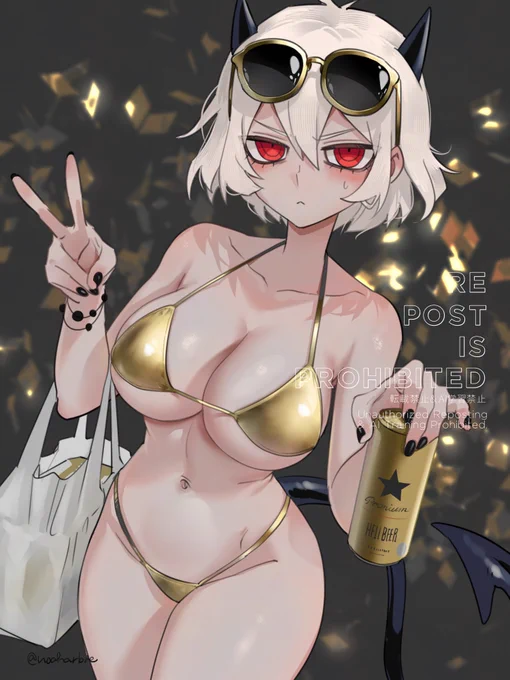 GWだったのでご褒美と引き換えに金ビキニ着てくれてるまりち 