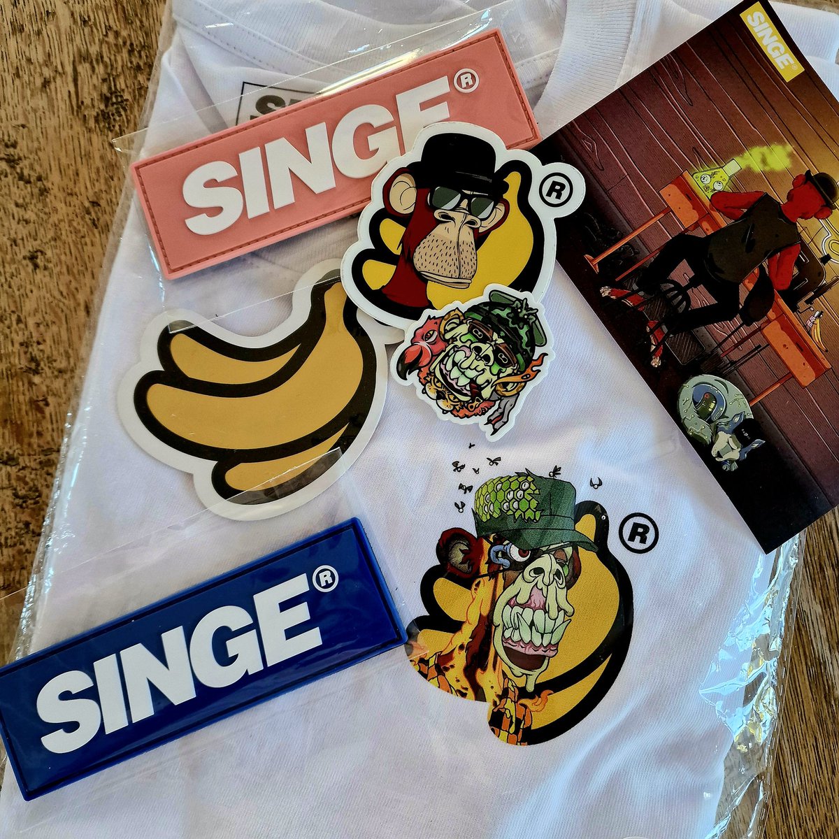 New <a href="/Singe_int/">SINGE® 🍌</a> t-shirt received! Ready for summer! 😎