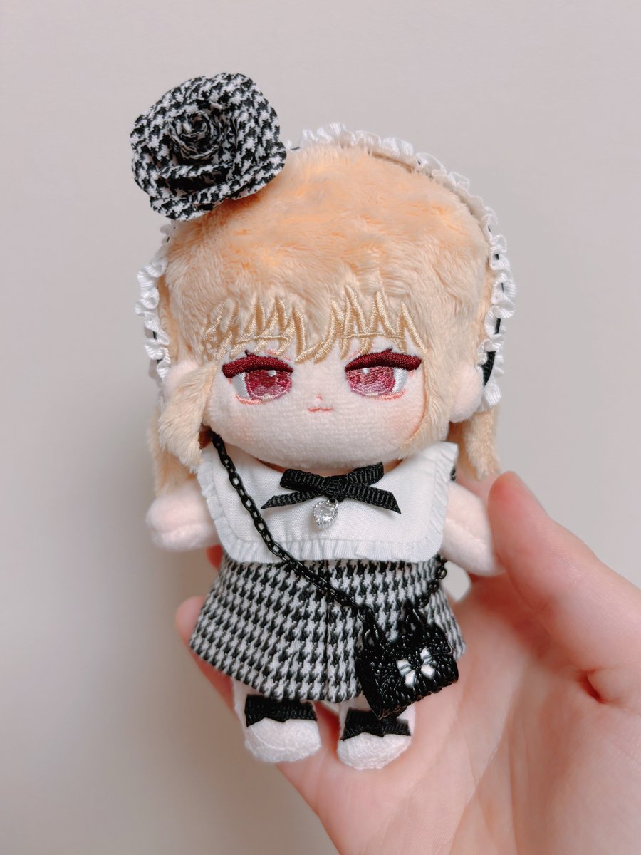 디올 원피스🩷
패키지도 너무 예쁨🥺