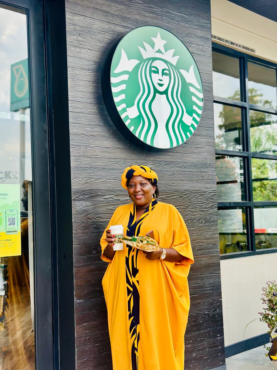 CharlesBelshe's tweet photo. Football, Music and COFFEE bring people together.

To all coffee lovers, something big is brewing. Watch out!!!

Starbucks...❤️❤️❤️

God is in this story🙏

It's Your Gal 
Belinda Odhiambo 
The Partnerships Specialist 
Strategic Director -ROBO TECHNOLOGIES https://t.co/hsDNfpTLIb