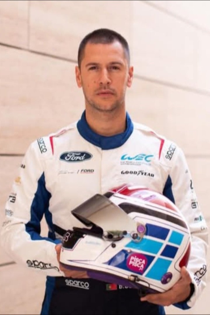 Sempre aqui para te apoiar, nosso campeão Bernardo Sousa. 💪💪💪🏆 
 Let's go Triple  SOU Team BS _TripleB #BernardoSousaWec #brunardo 
<a href="/FIAWEC/">FIA World Endurance Championship</a>
<a href="/ProtonRacing/">Proton Competition</a>
<a href="/FordPerformance/">Ford Performance</a>