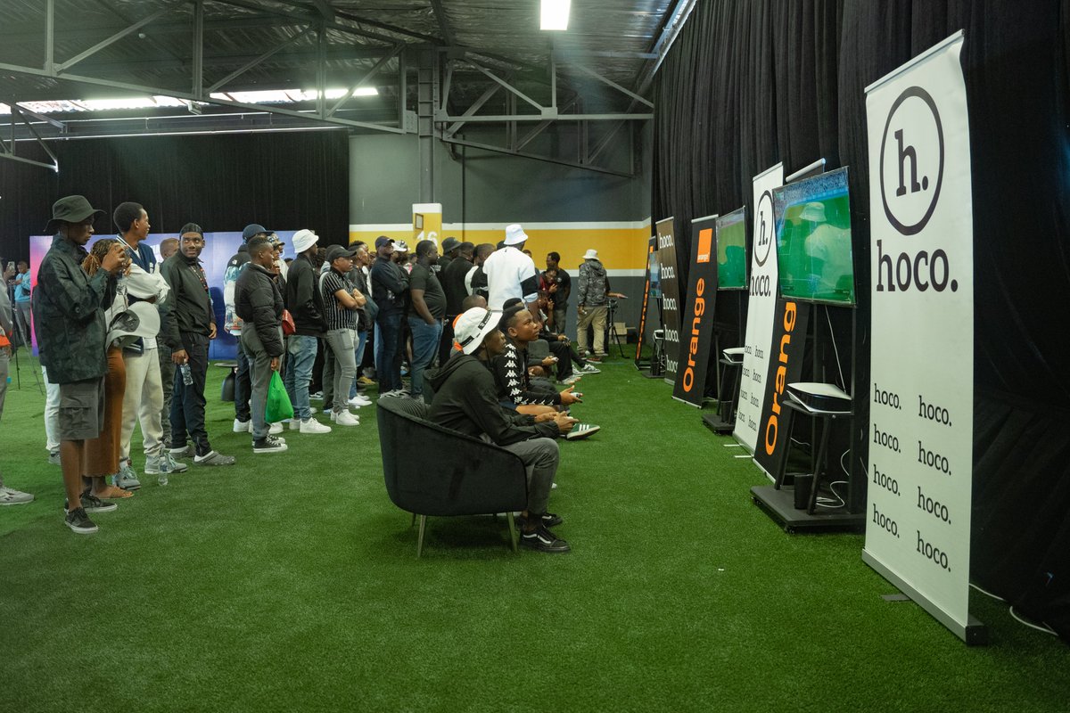 #GamingWithRemmogo is on on!🔥🎮
The tournament has kicked off, ba Konnecta to the Max and the vibe is UP!
Stay tuned to find out who will walk away with the Grand Prize of P5K, a brand new PS5 and TCL 50 5G smartphone!🎁
#OrangeBotswana