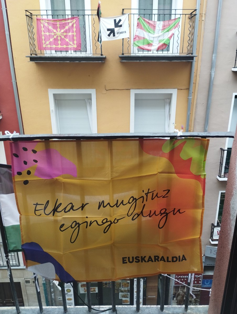 Geu prest!!! #euskaraldia2025 #elkarmugituzegingodugu #euskarazbizi gaitezen... <a href="/euskaraldia/">EUSKARALDIA</a>