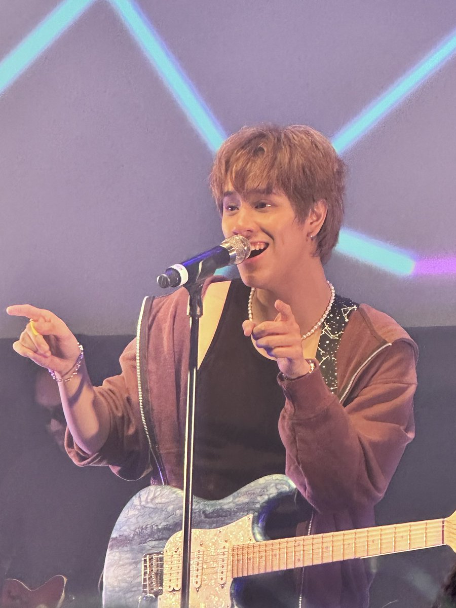楽しすぎたー！！
なのんくんありがとう🥰🥰🥰
また日本でライブしてね！

NANON TOKYO TPOP D2
#TpopShowcaseinTokyoxNanon
#mynameisnanon