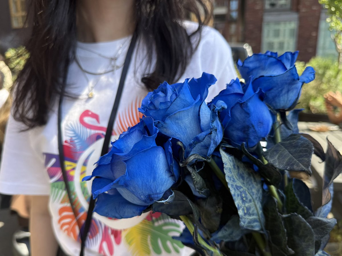 Oasis 🌹 tweet media