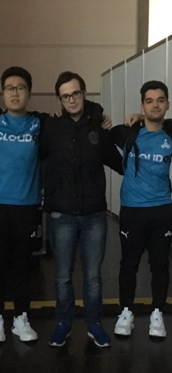 Prophet Assi Toni, der Erste tweet media