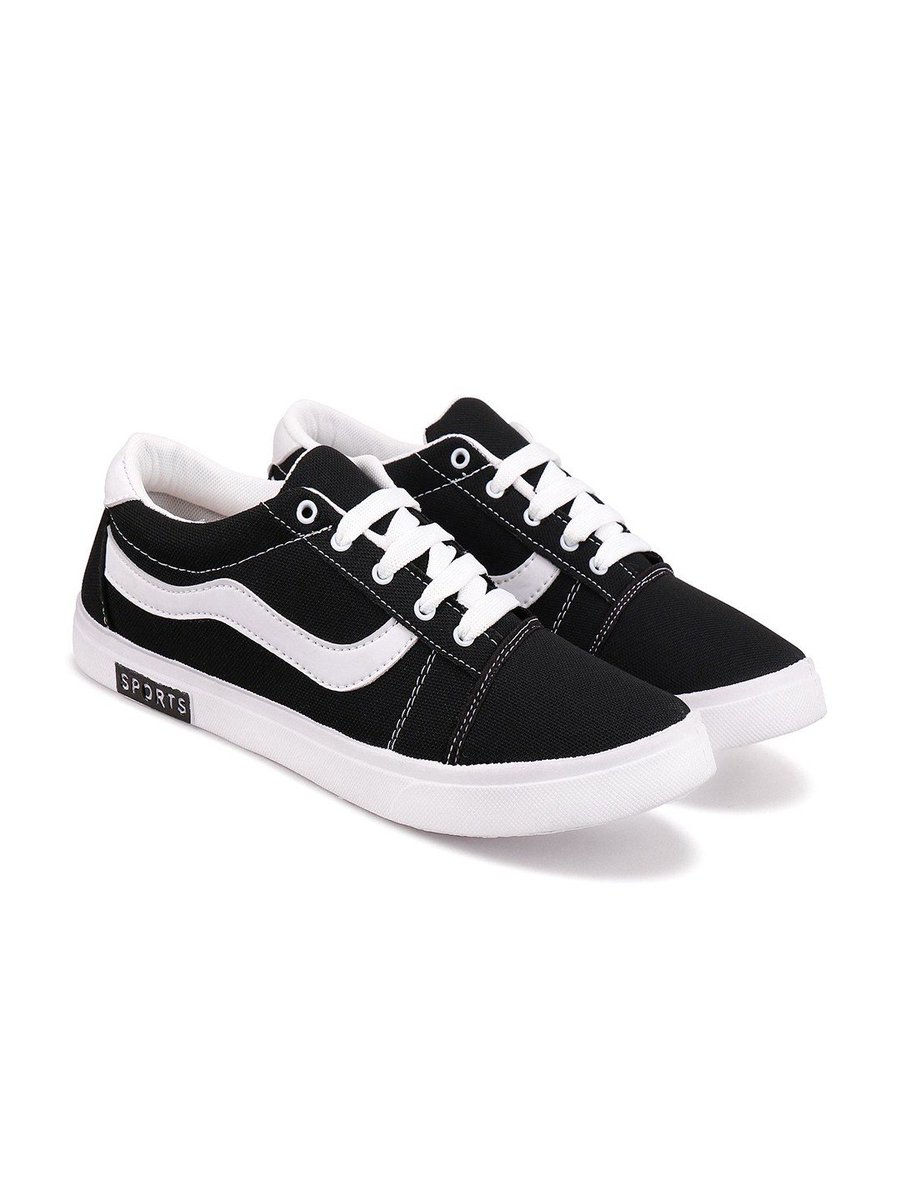 TYING Men Mesh Running Non-Marking Shoes for ₹449
myntr.in/yMnXfa