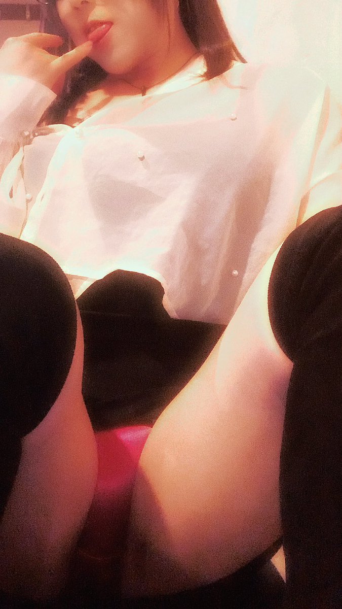 【ウサニュー】
今日はデザイナー様方とお店下見ナウ🐇

アゲアゲな店を作るためにがんばるますよー♪ヾ(｡・ω・｡)ﾉﾞ

#女装 #男の娘 #露出