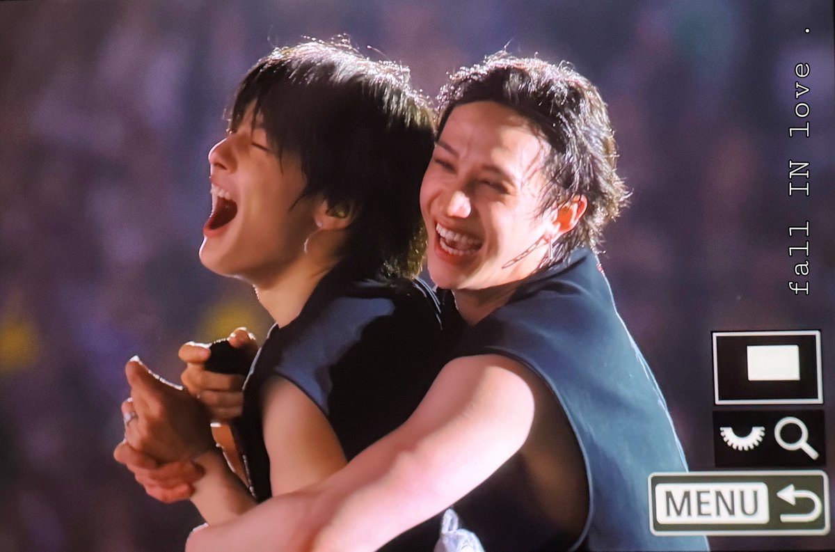 backsdoors's tweet image. MY JEONGCHAN 😭😭😭😭😭