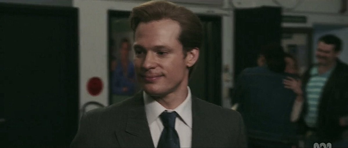 newsatsix1986's tweet photo. There was a pause, and Dale asked Tim if he had met Lee in China. They had in Melbourne, in actuality.

On that note, Tim swiftly left to give Cheryl a big hug to congratulate her on her engagement.

#SamReid #ChaiHansen #JacksonTozer #MariaAngelico #TheNewsreader https://t.co/i8RV42Zp2X