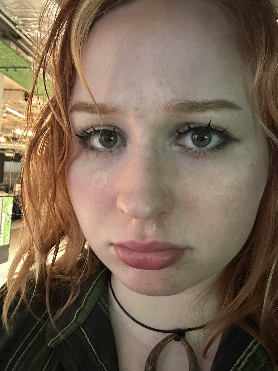 SmelleyMely (@melamaisme) on Twitter photo On kill replays today.
Sick as hell. Vaseline all over my nose. AND <a href="/HereticsVal/">Heretics Valorant</a> IS PLAYING AND I CAN’T LISTEN TO THEIR COMMS :(
(Missed last week cuz I was on holiday)
Absolute devastation.
#VCTEMEA On kill replays today.
Sick as hell. Vaseline all over my nose. AND <a href="/HereticsVal/">Heretics Valorant</a> IS PLAYING AND I CAN’T LISTEN TO THEIR COMMS :(
(Missed last week cuz I was on holiday)
Absolute devastation.
#VCTEMEA