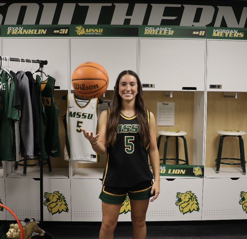 Eliana Arambula (@elianaarambula1) on Twitter photo Had an amazing visit to <a href="/MssuWbb/">MSSU Women’s Basketball</a>! Thank you to <a href="/CoachRessel/">Ronnie Ressel</a> Coach Porter <a href="/Ball_like_straw/">Coach Straw</a> and the players for making it such a great day!!
<a href="/17U3SSBDELLA/">Della 17U 3SSB</a> <a href="/BentonLadyHoops/">Benton Lady Cardinals Basketball</a> <a href="/jlskilldevelop/">Jalen Lewis</a> Had an amazing visit to <a href="/MssuWbb/">MSSU Women’s Basketball</a>! Thank you to <a href="/CoachRessel/">Ronnie Ressel</a> Coach Porter <a href="/Ball_like_straw/">Coach Straw</a> and the players for making it such a great day!!
<a href="/17U3SSBDELLA/">Della 17U 3SSB</a> <a href="/BentonLadyHoops/">Benton Lady Cardinals Basketball</a> <a href="/jlskilldevelop/">Jalen Lewis</a>