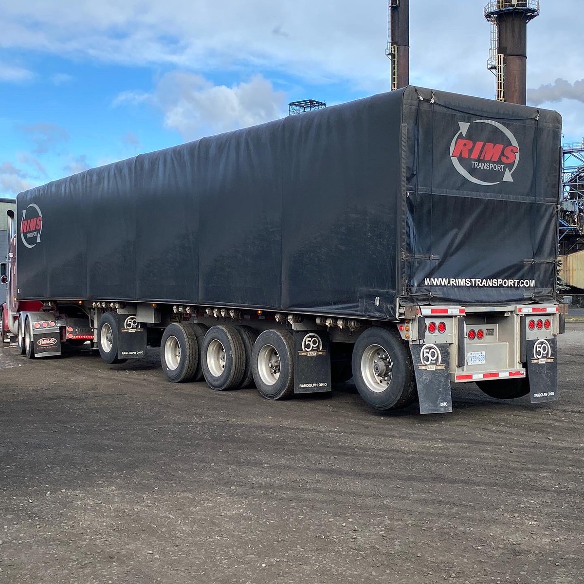 theleadpedal's tweet image. Rims Transport has changed around some of their divisions which has opened up opportunities for owner operators. Contact Margaret in recruiting at 905-512-2102 for more information or visit transportcorp.com #enddump #bulktanker #flatbed #owneroperator @rimstransport